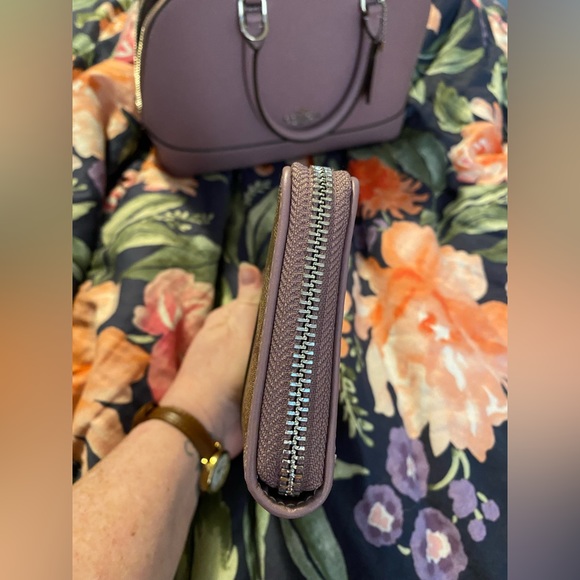 Coach Mini Sierra Satchel Set - Picture 5 of 7